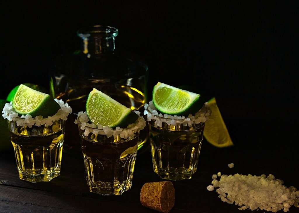 tequila, lime, salt-8044726.jpg